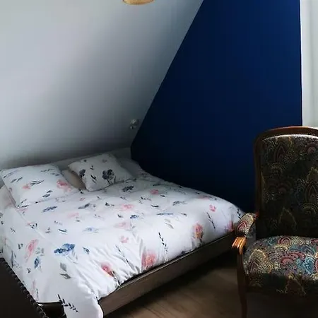 Apartament Logis De Catherine Et Serge Genêts